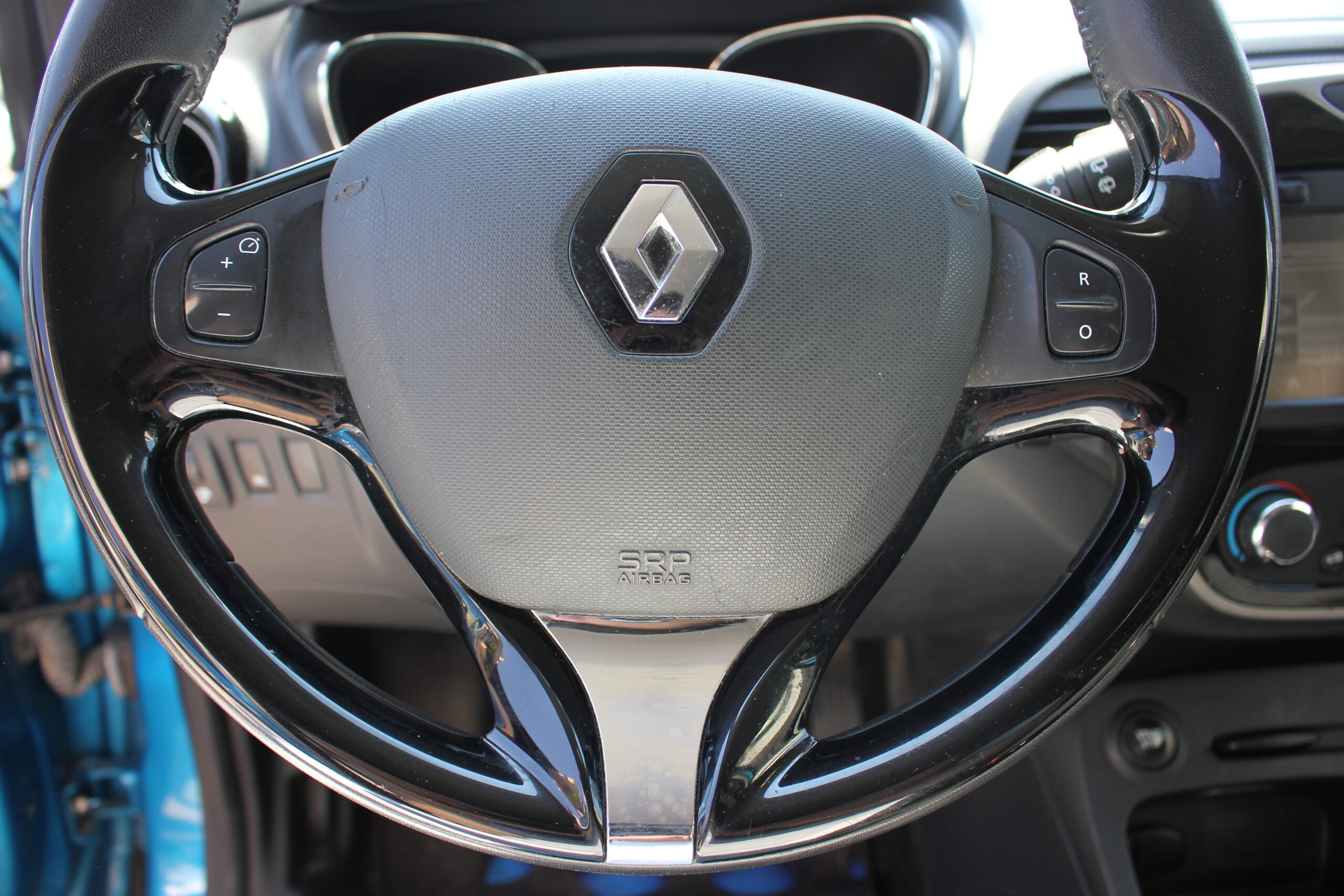 RENAULT CAPTUR 0.9 TCE 90 CV ENERGY ZEN - immagine 17