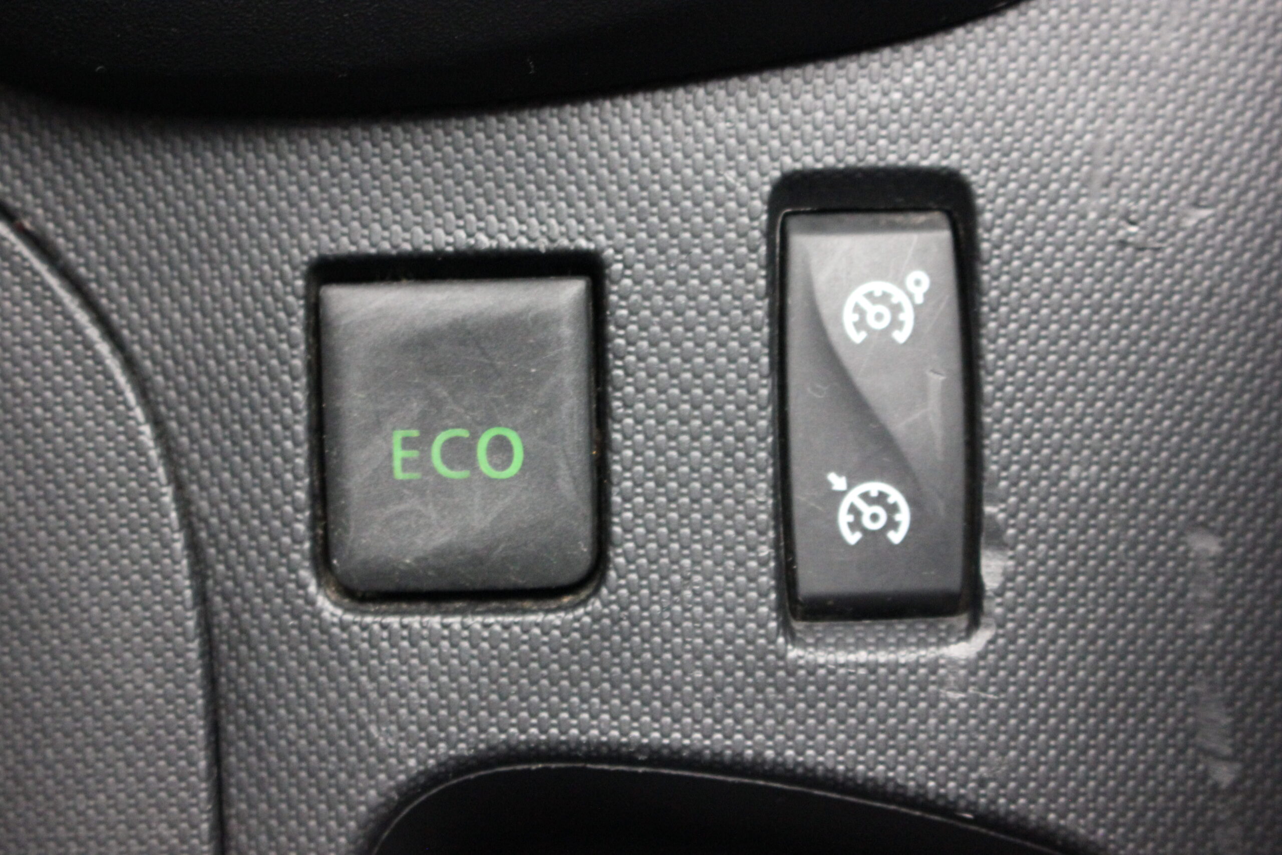 RENAULT CAPTUR 0.9 TCE 90 CV ENERGY ZEN - immagine 26