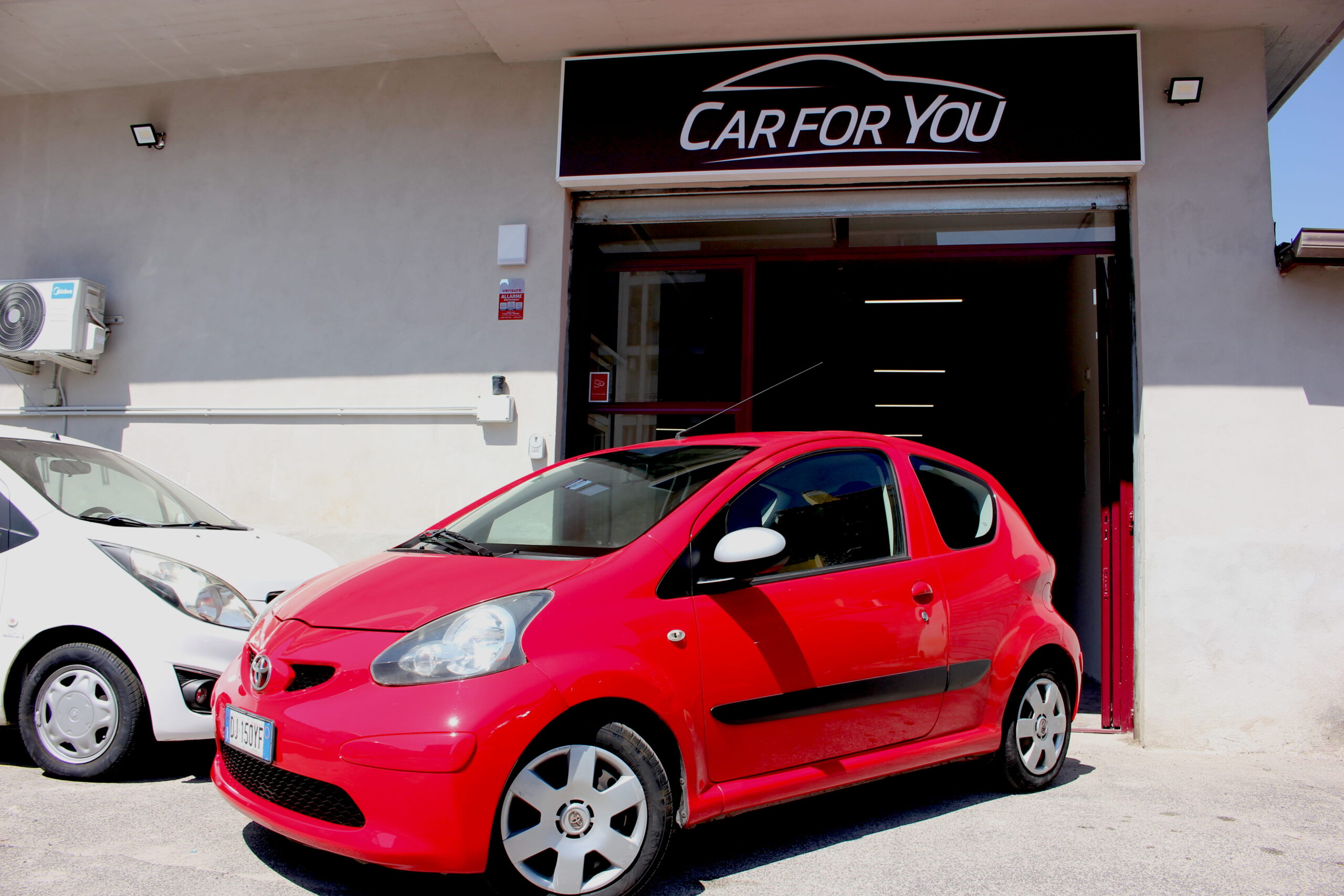 TOYOTA AYGO 1.0 VVT 68 CV SOL - immagine 2