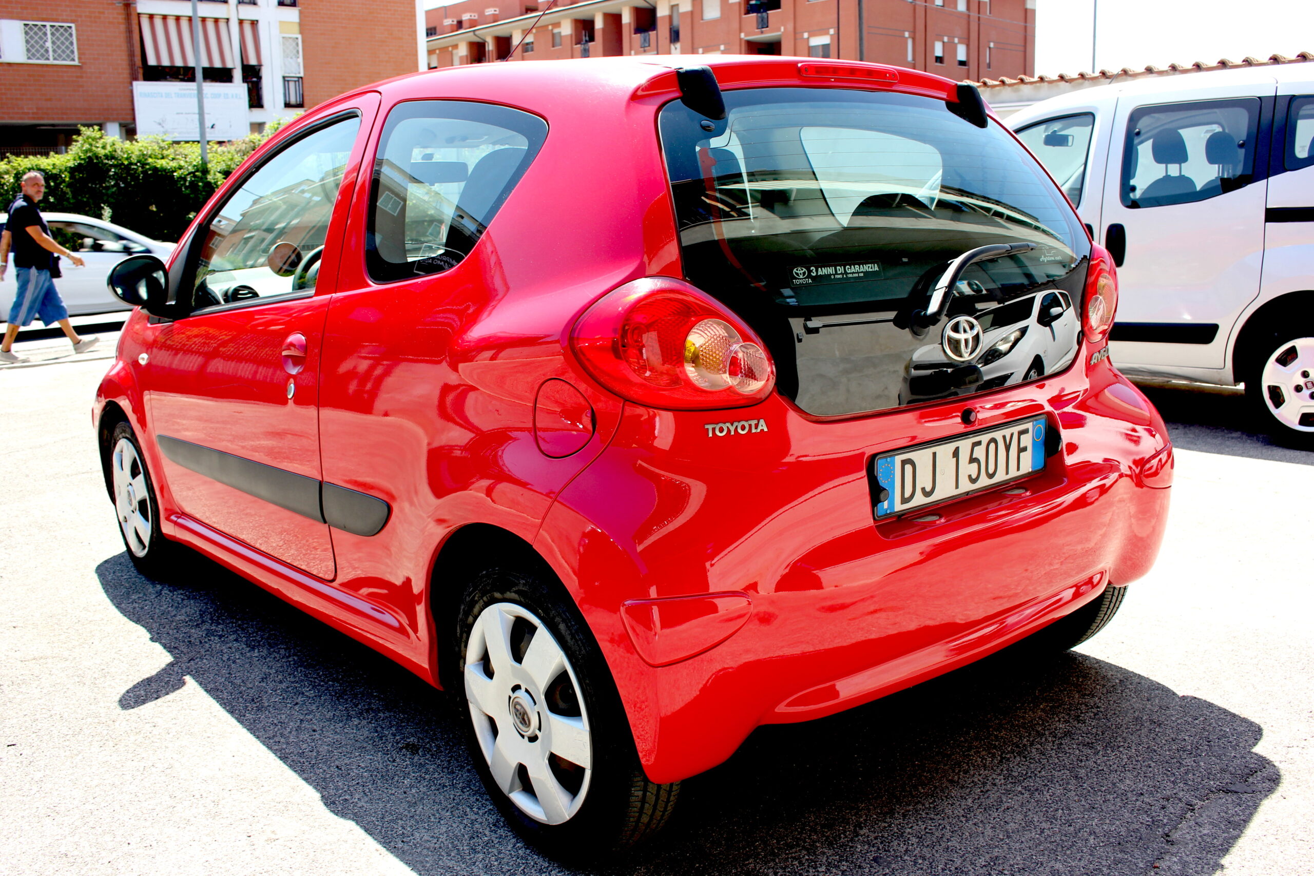TOYOTA AYGO 1.0 VVT 68 CV SOL - immagine 7